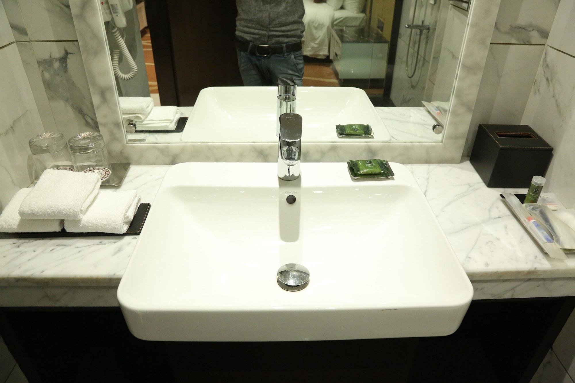Radisson Lucknow City Center Eksteriør bilde